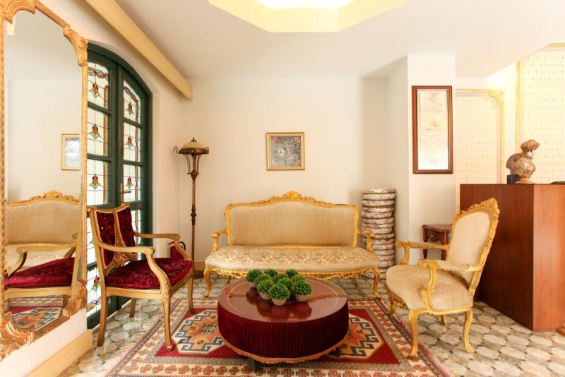 Otel Afflon Old Marin